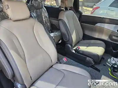 Kia Canival 2025 1.6 Автомат в Москве № 854772, миниатюра 7