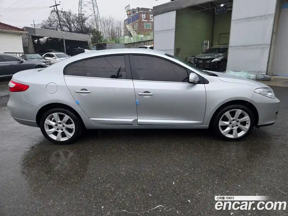 Renault SM3 2010 1.6 гидро в Москве № 854829, фото 4