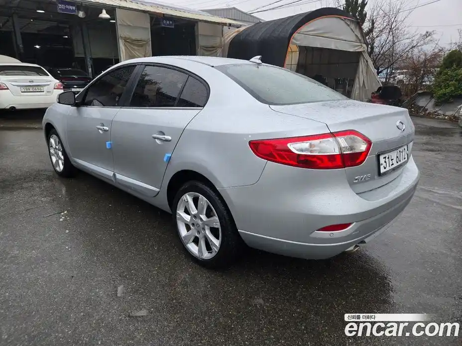Renault SM3 2010 1.6 гидро в Москве № 854829, фото 7