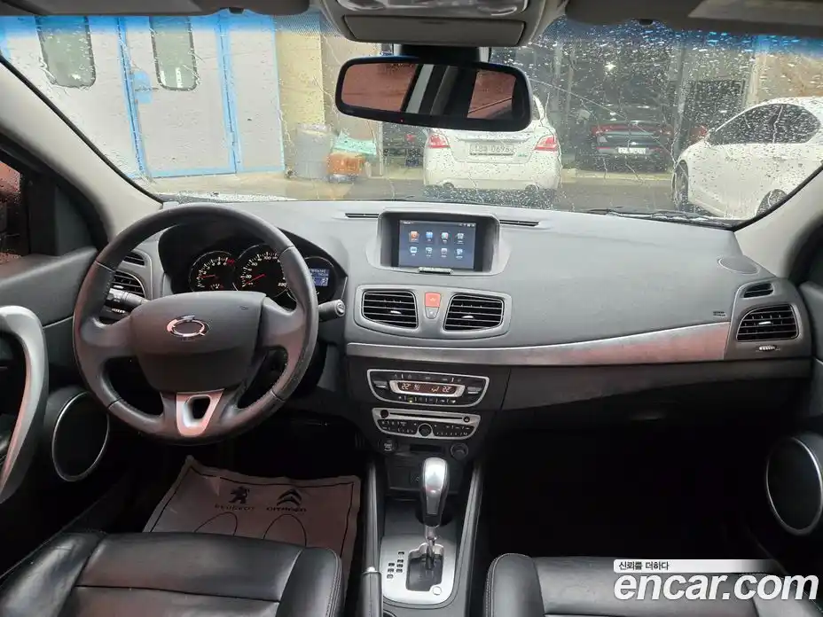 Renault SM3 2010 1.6 гидро в Москве № 854829, фото 9
