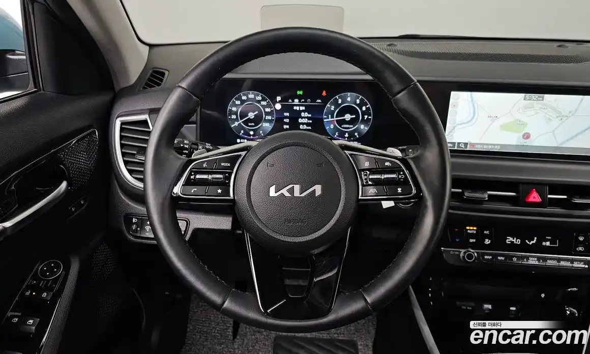 Kia Seltos 2025 1.6 Автомат в Москве № 854891, фото 13