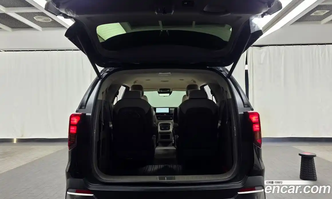 Kia Canival 2024 3.5 Автомат в Москве № 855004, фото 20