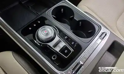 Kia Canival 2024 3.5 Автомат в Москве № 855004, миниатюра 9