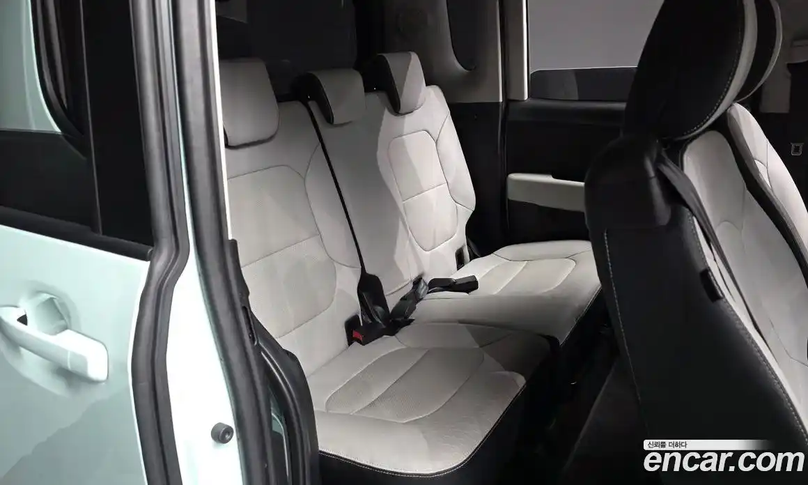 Kia Ray 2024 1.0 Автомат в Москве № 855036, фото 12