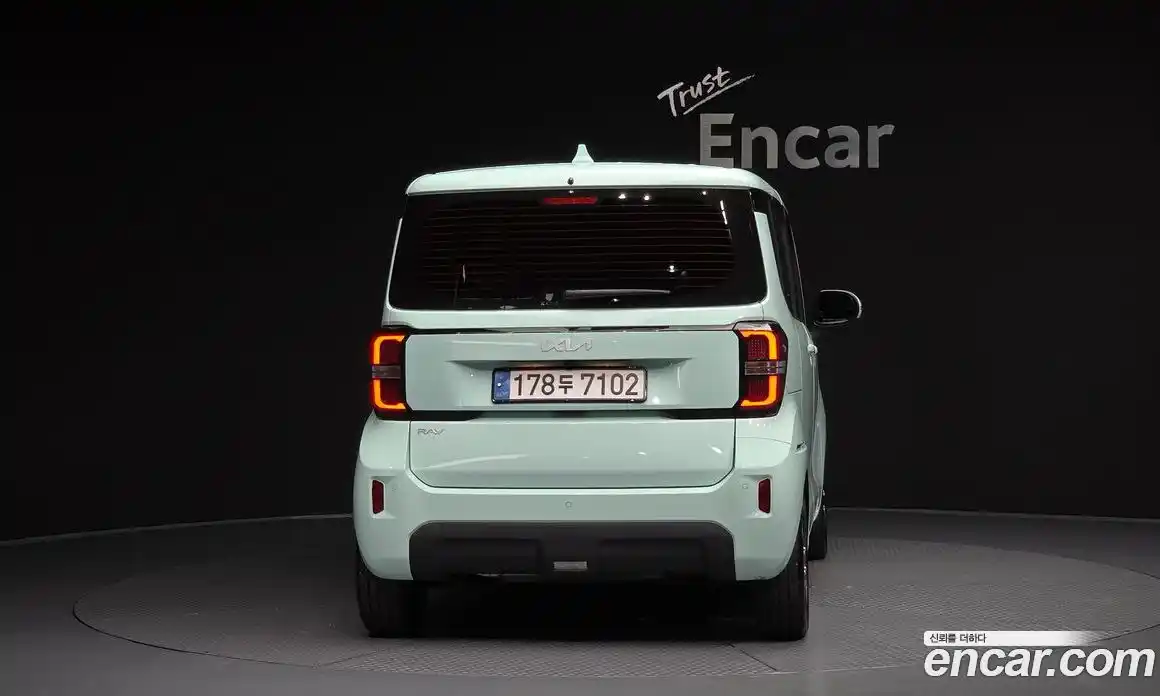 Kia Ray 2024 1.0 Автомат в Москве № 855036, фото 4