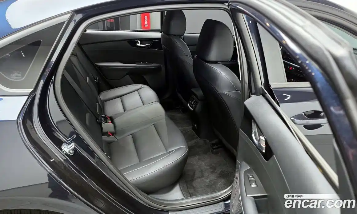 Kia K3 2024 1.6 Автомат в Москве № 855139, фото 12