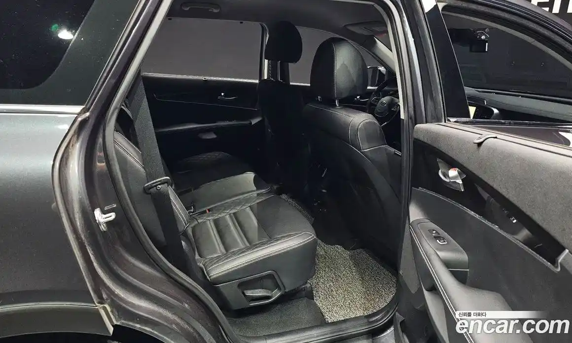 Kia Sorento 2020 2.0 Автомат в Москве № 855176, фото 11