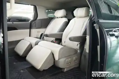 Kia Canival 2024 1.6 Автомат в Москве № 855192, миниатюра 8