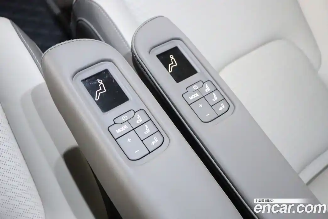 Kia Canival 2024 1.6 Автомат в Москве № 855192, фото 9