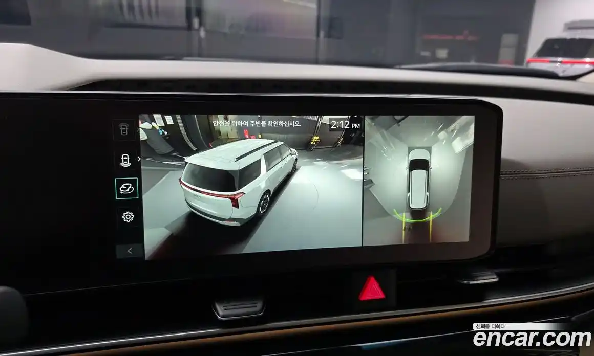 Kia Canival 2023 3.5 Автомат в Москве № 855198, фото 15