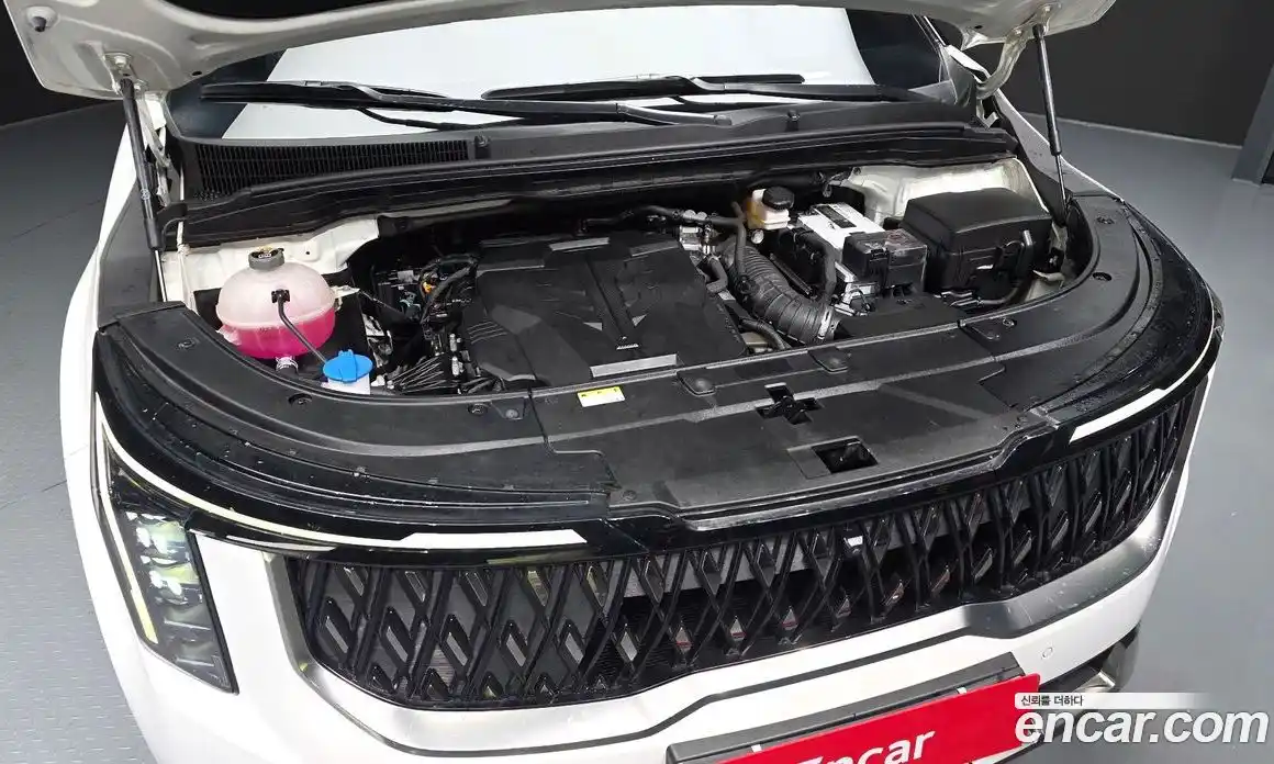 Kia Canival 2023 3.5 Автомат в Москве № 855198, фото 6