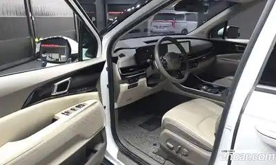 Kia Canival 2023 3.5 Автомат в Москве № 855198, миниатюра 10