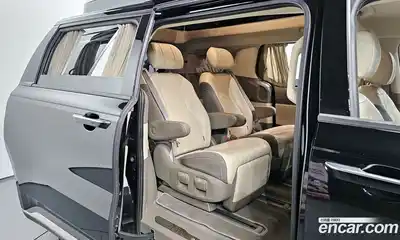 Kia Canival 2023 3.5 Автомат в Москве № 855219, миниатюра 12