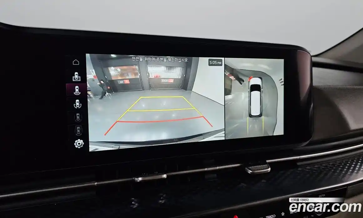 Kia Canival 2023 3.5 Автомат в Москве № 855219, фото 16