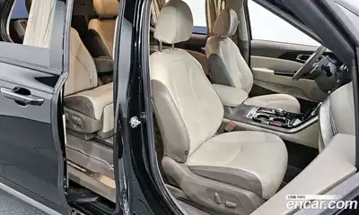 Kia Canival 2023 3.5 Автомат в Москве № 855219, миниатюра 10