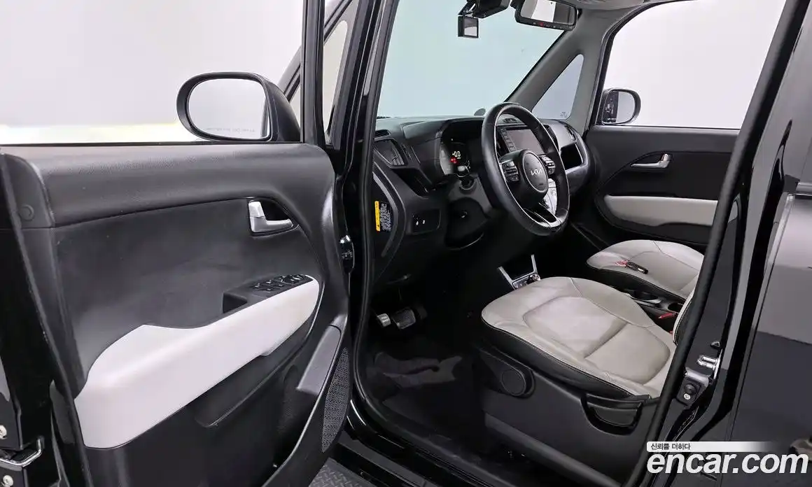 Kia Ray 2023 1.0 Автомат в Москве № 855482, фото 11