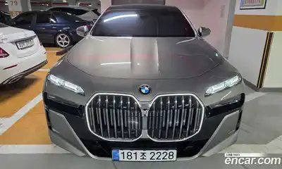 BMW 7-Series, 2025