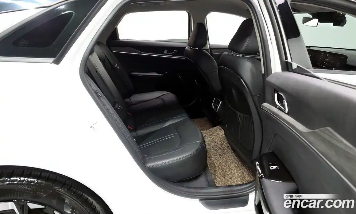 Kia K5 2024 2.0 Автомат в Москве № 855589, фото 12