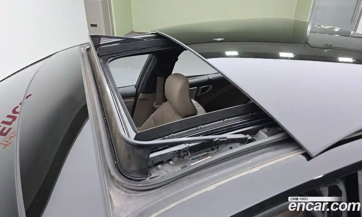 Kia K8 2022 2.5 Автомат в Москве № 855646, фото 19