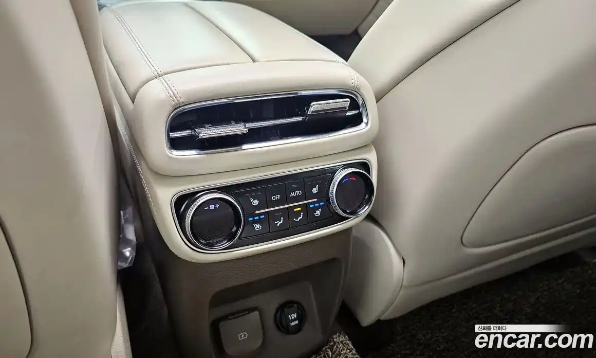 Genesis GV80 2020 3.5 Автомат в Москве № 856030, фото 18