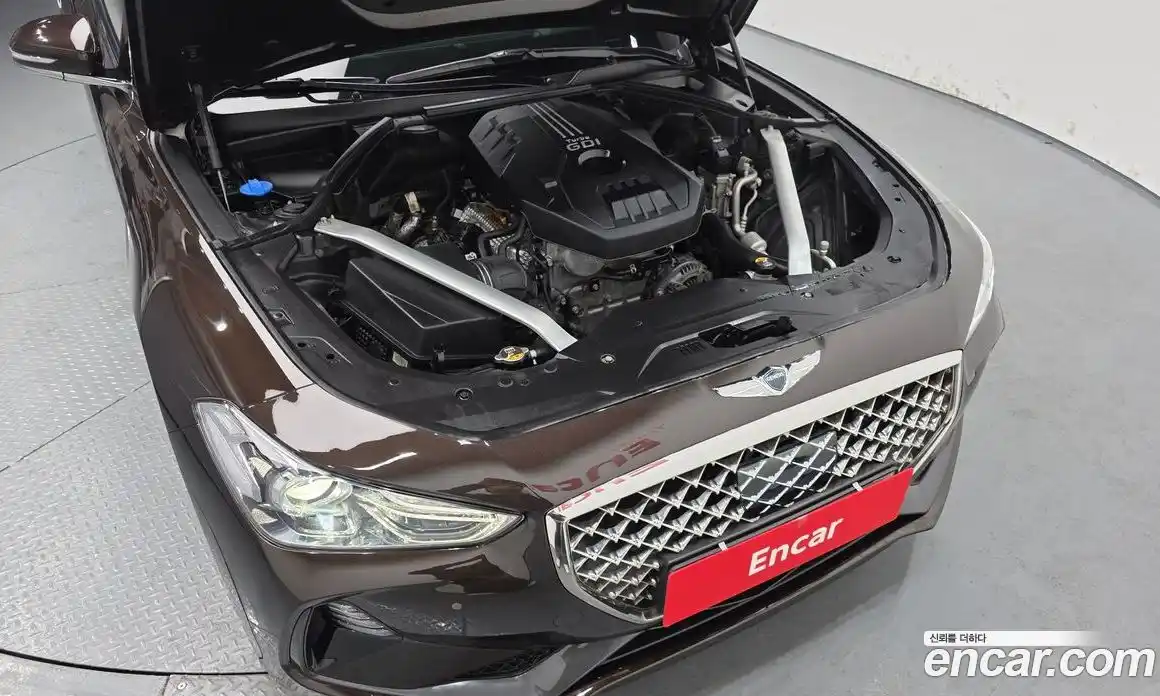 Genesis G70 2018 2.0 Классический в Москве № 856101, фото 6