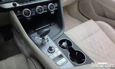 Genesis G70 2018 2.0 Классический в Москве № 856101, миниатюра 9