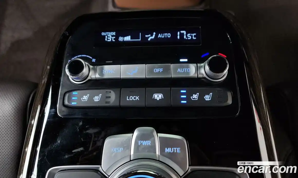 Genesis G90 2021 3.8 Автомат в Москве № 856220, фото 18