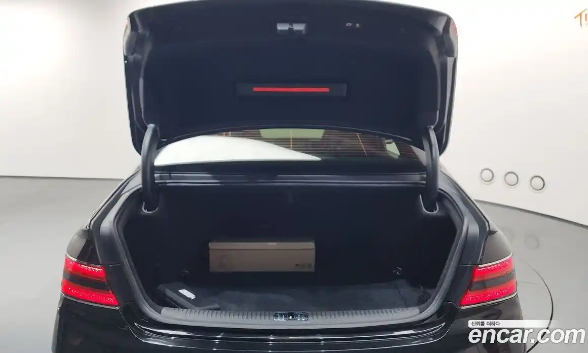 Genesis G90 2021 3.8 Автомат в Москве № 856220, фото 20