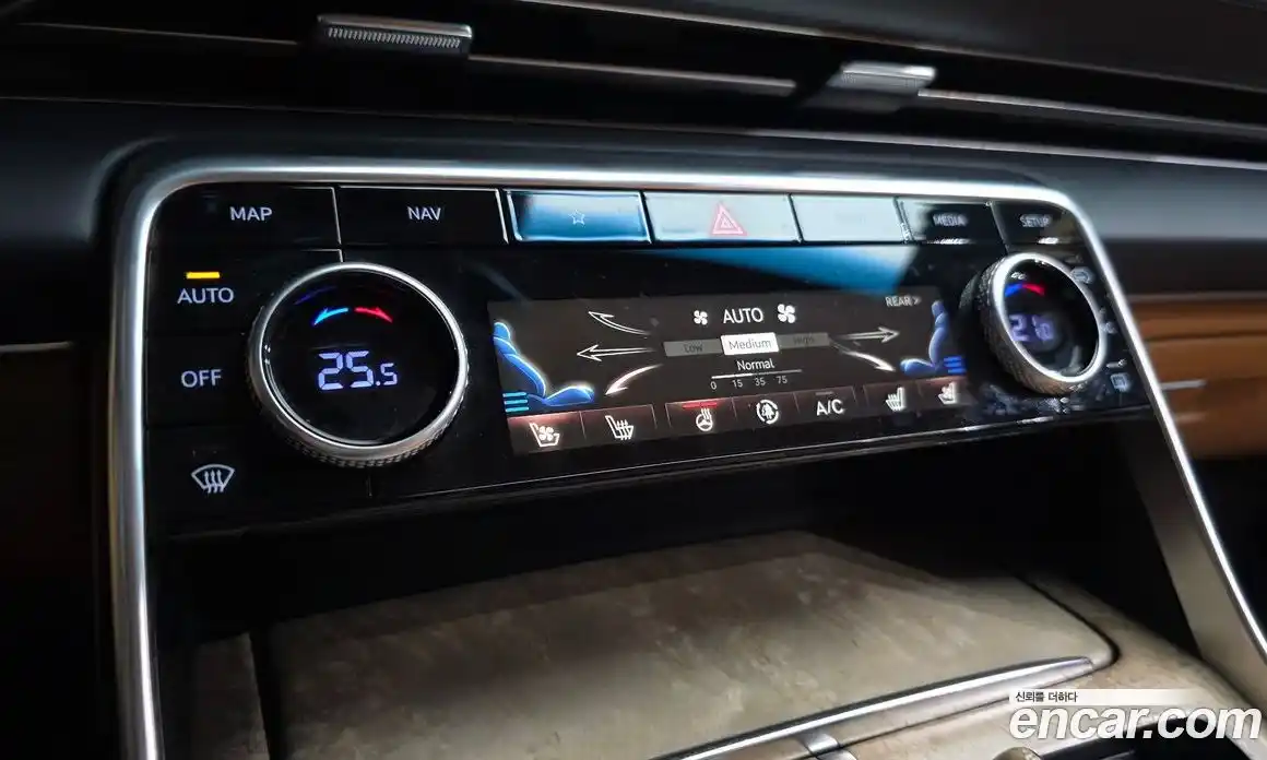 Genesis GV80 2021 3.0 Автомат в Москве № 856238, фото 15