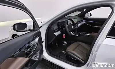 BMW 5-Series 2025 2.0 гидро в Москве № 856314, миниатюра 10
