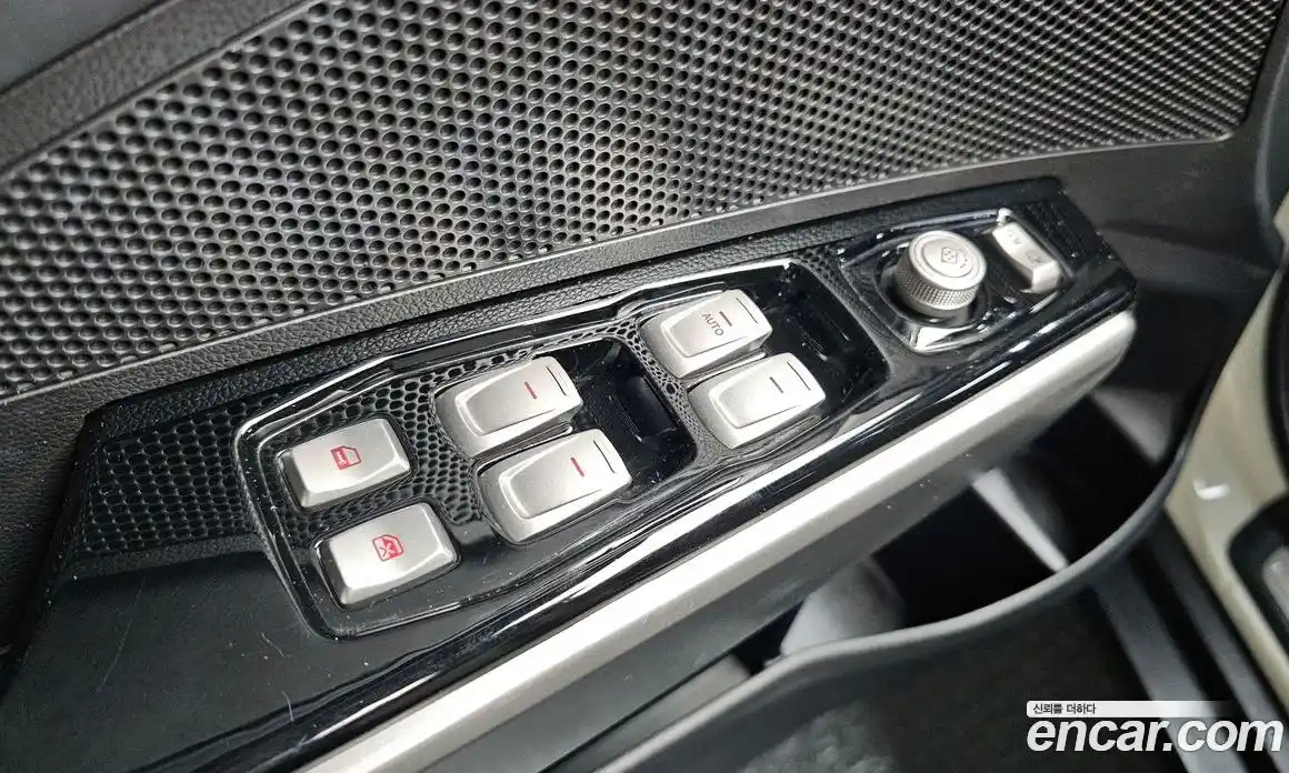 SsangYong TIBOLI 2015 1.6 Автомат в Москве № 856503, фото 14