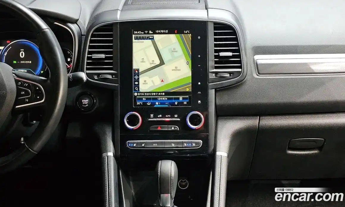 Renault QM6 2020 2.0 гидро в Москве № 856570, фото 19