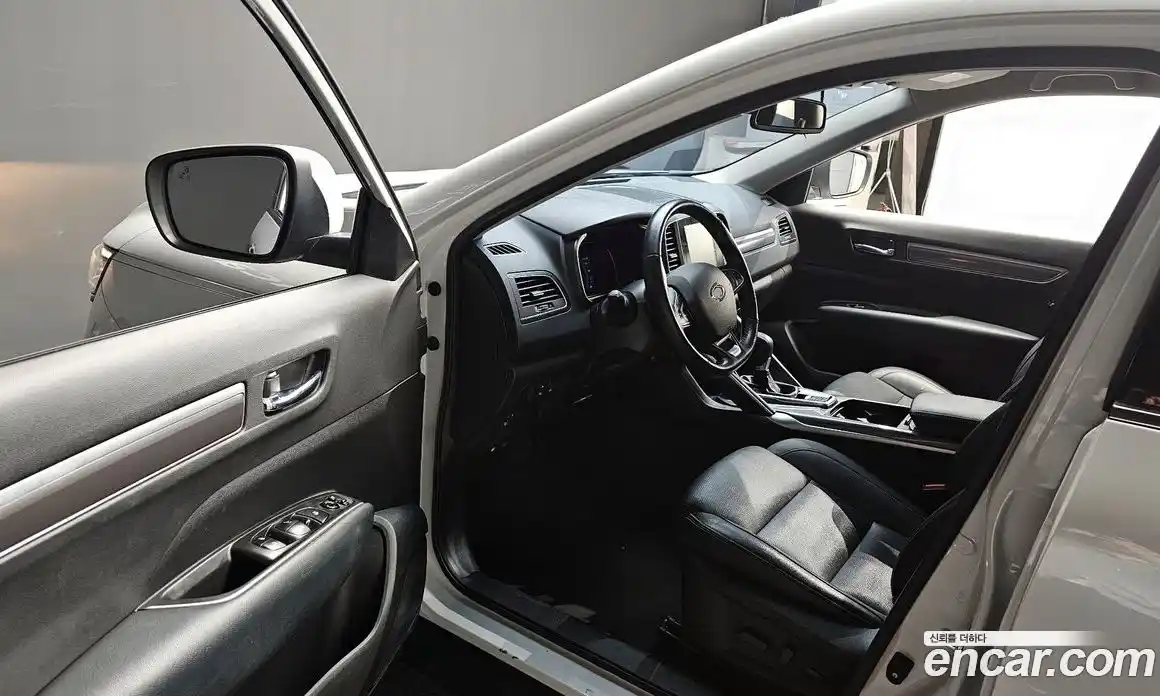Renault QM6 2020 2.0 гидро в Москве № 856570, фото 10