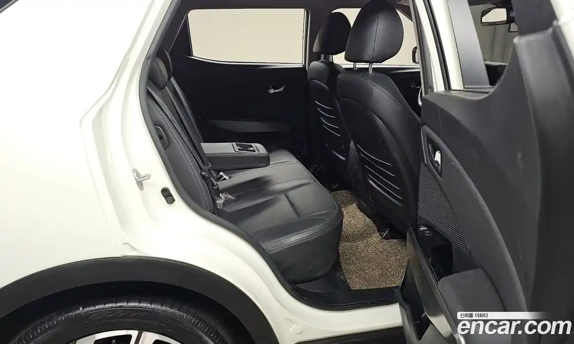 SsangYong TIBOLI 2020 1.5 Автомат в Москве № 856710, фото 12