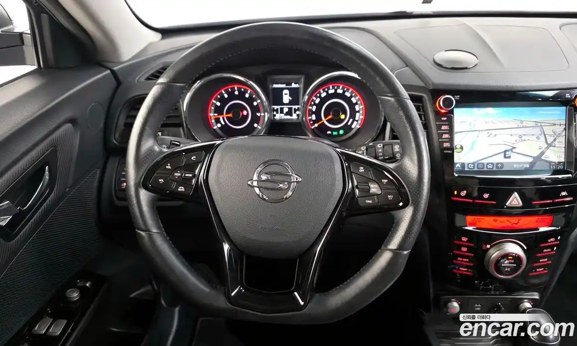 SsangYong TIBOLI 2018 1.6 Автомат в Москве № 856934, фото 13