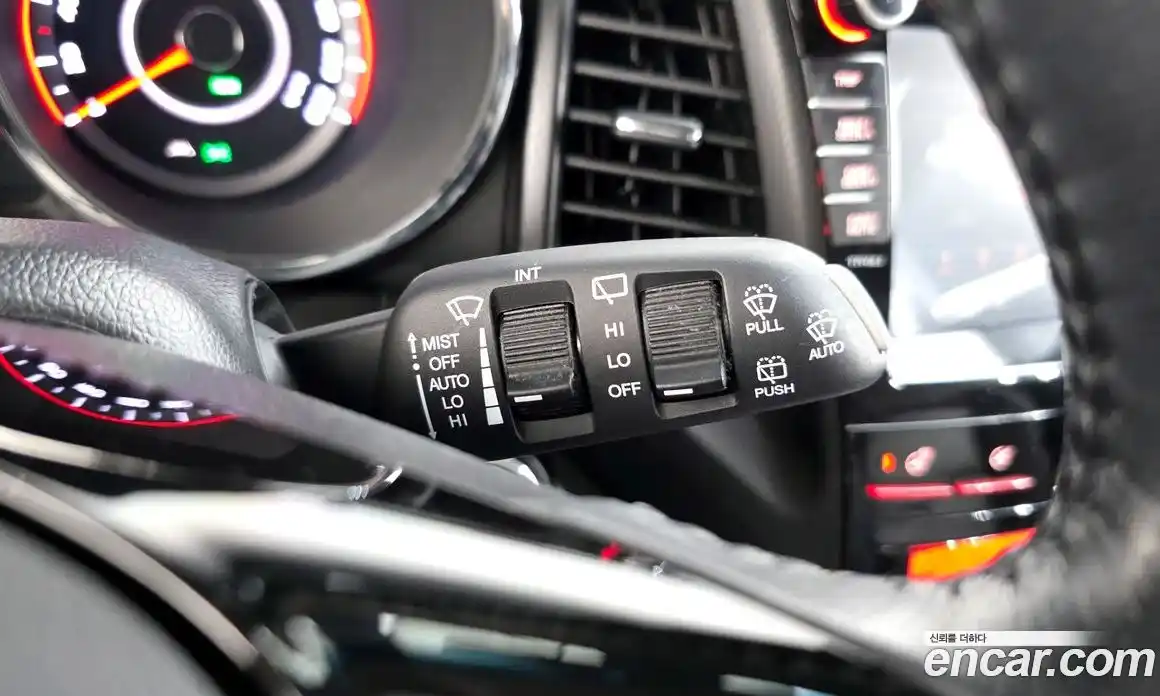 SsangYong TIBOLI 2018 1.6 Автомат в Москве № 856934, фото 19