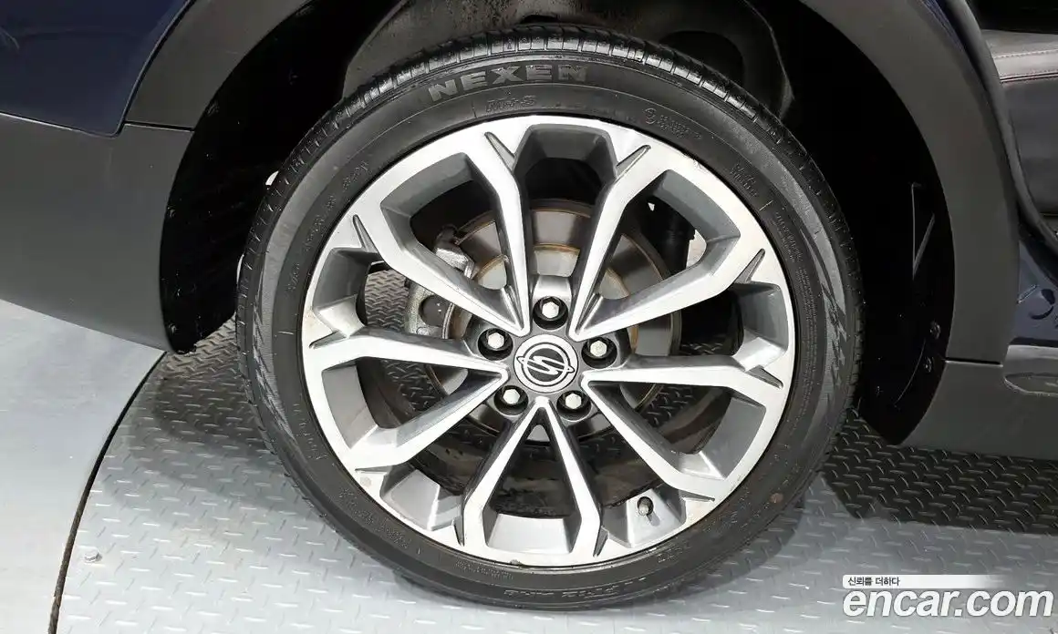 SsangYong TIBOLI 2018 1.6 Автомат в Москве № 856934, фото 5