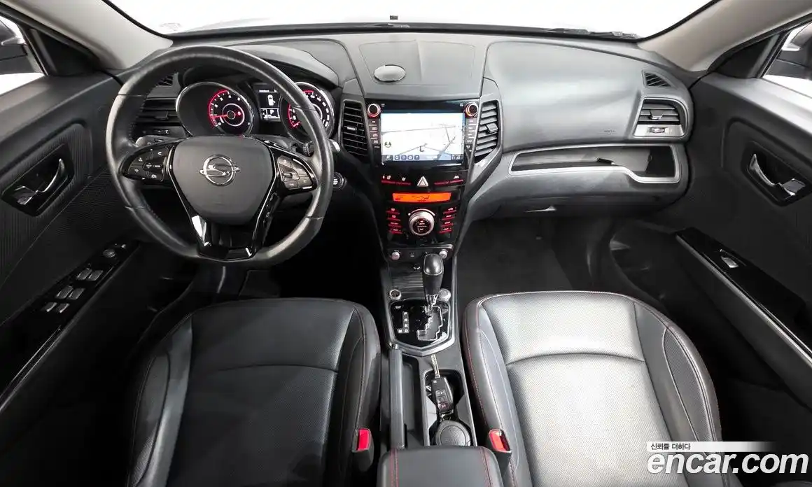 SsangYong TIBOLI 2018 1.6 Автомат в Москве № 856934, фото 7