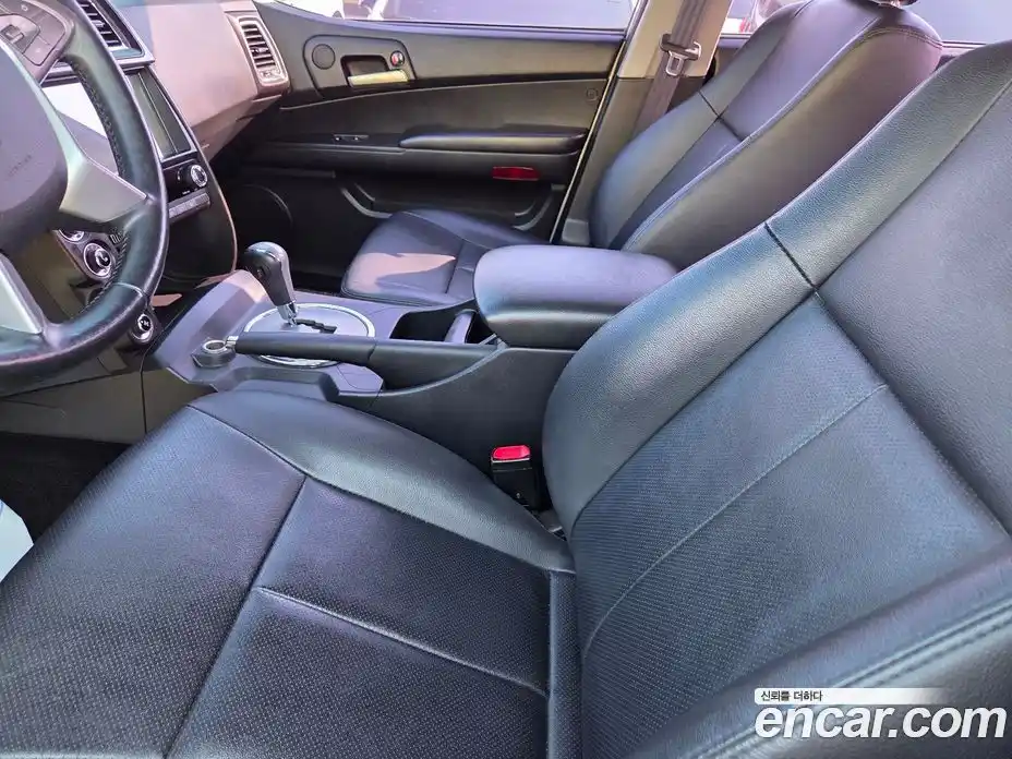 SsangYong Korando 2016 2.2 Автомат в Москве № 857015, фото 9