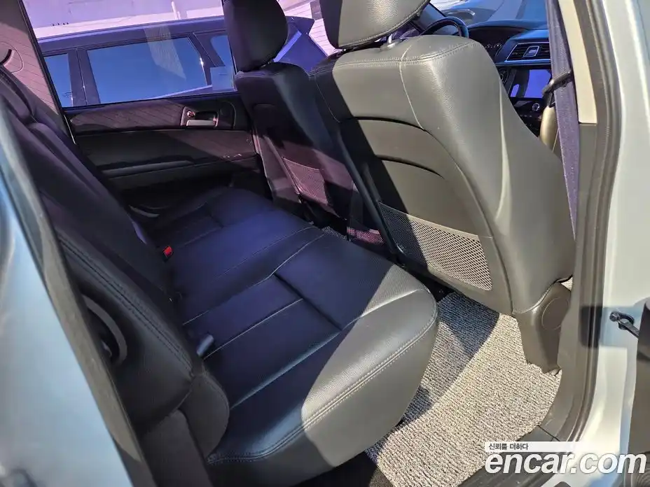 SsangYong Korando 2016 2.2 Автомат в Москве № 857015, фото 10