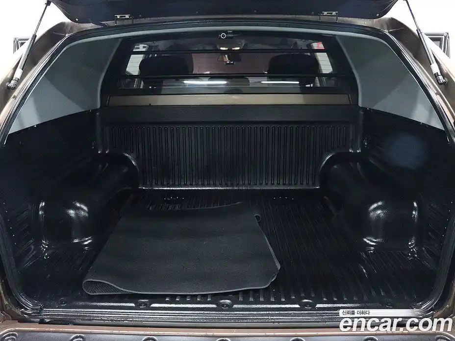 SsangYong Korando 2016 2.2 Автомат в Москве № 857071, фото 18