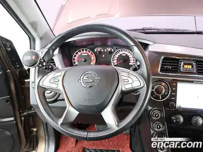 SsangYong Korando 2016 2.2 Автомат в Москве № 857071, миниатюра 6