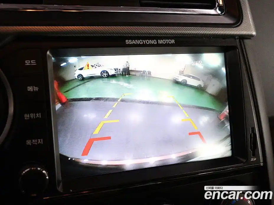 SsangYong Korando 2016 2.2 Автомат в Москве № 857071, фото 9