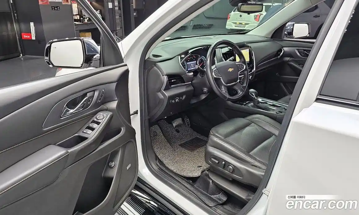 Chevrolet Traverse 2021 3.6 Автомат в Москве № 857460, фото 11