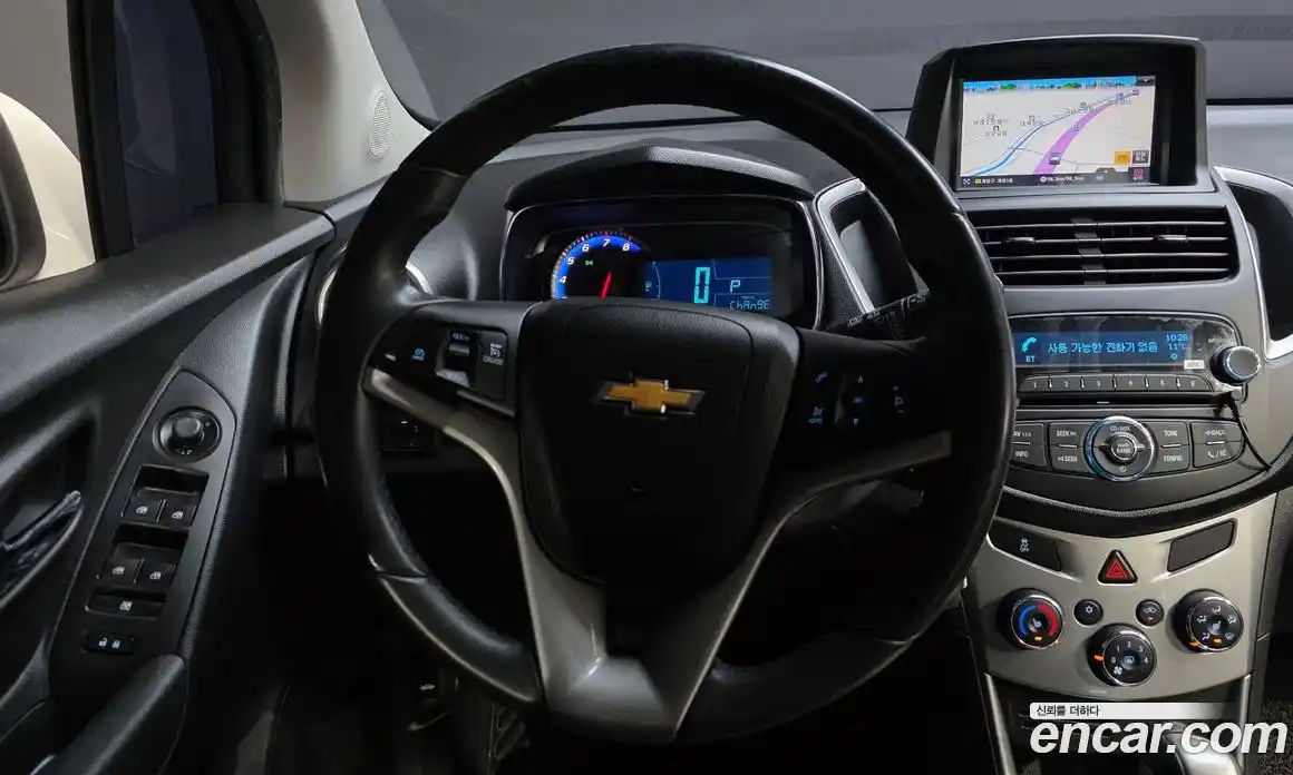 Chevrolet Trax 2016 1.4 Автомат в Москве № 857488, фото 13