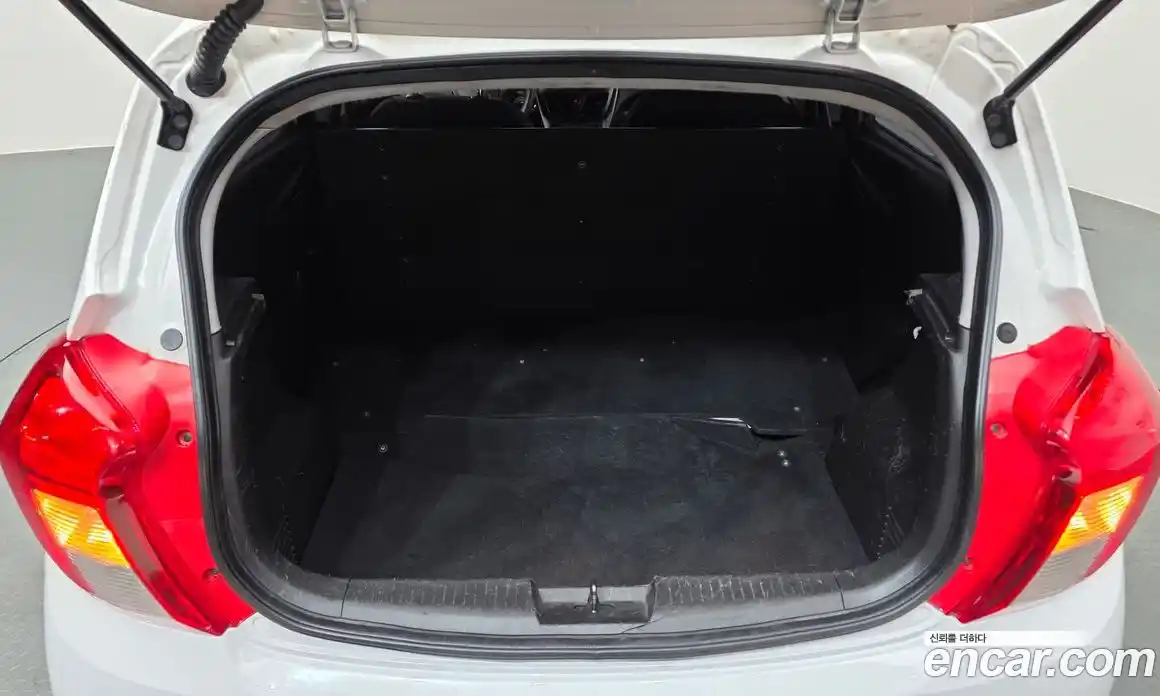 Chevrolet Spark 2019 1.0 Автомат в Москве № 857508, фото 20