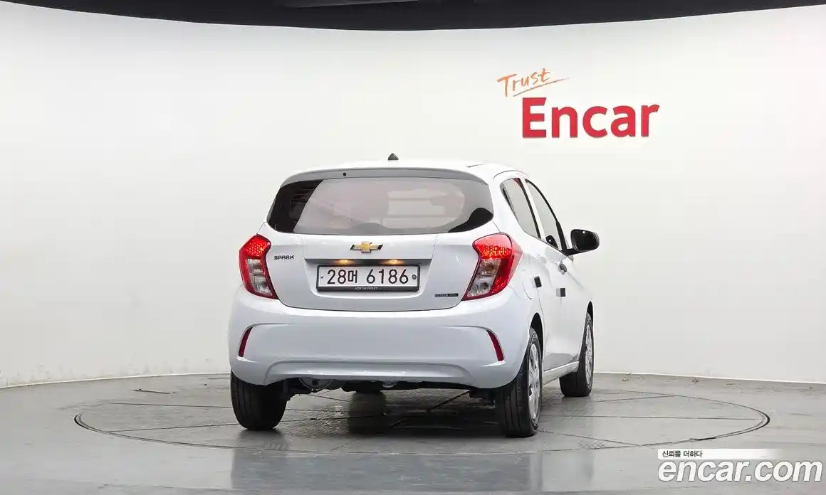 Chevrolet Spark 2019 1.0 Автомат в Москве № 857508, фото 4