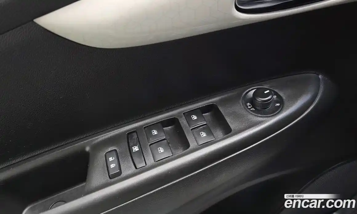 Chevrolet Spark 2016 1.0 Автомат в Москве № 857531, фото 18