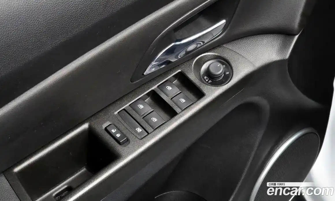 Chevrolet Cruze 2016 1.4 Автомат в Москве № 857559, фото 17