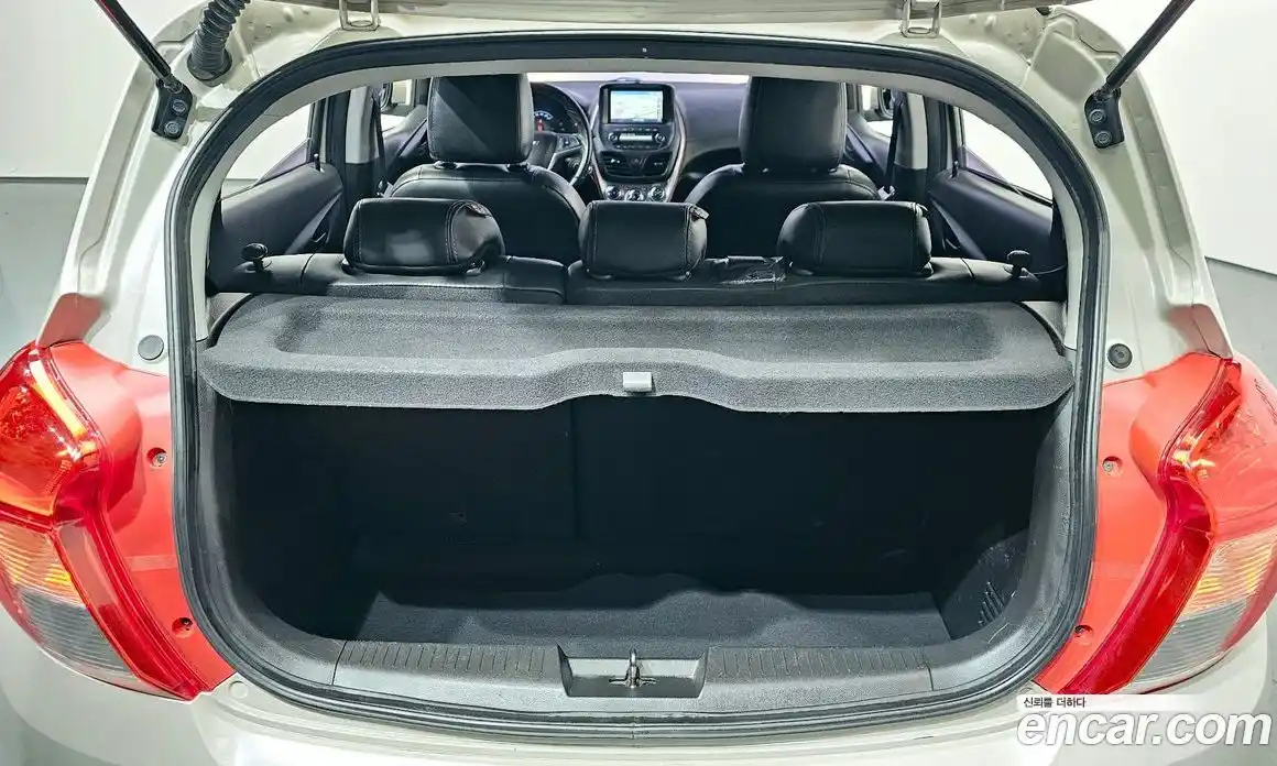 Chevrolet Spark 2016 1.0 Автомат в Москве № 857658, фото 20